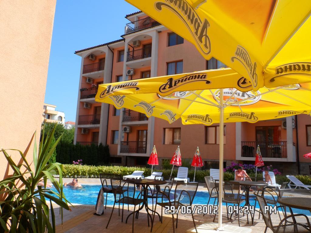 Gardenia Apartments Primorsko Exterior photo