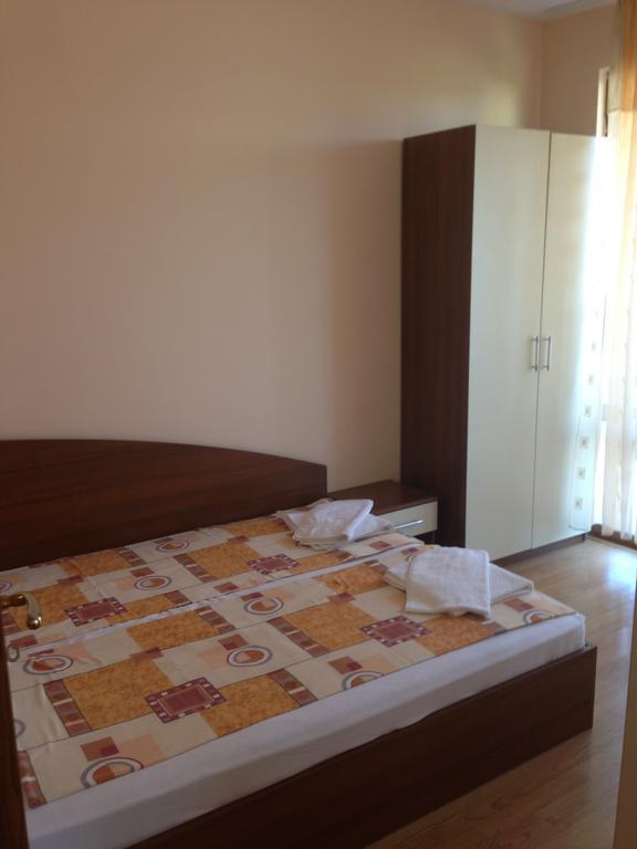 Gardenia Apartments Primorsko Room photo