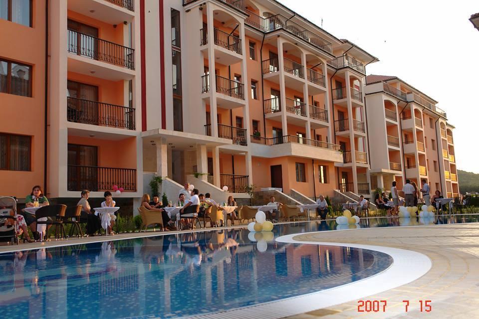 Gardenia Apartments Primorsko Exterior photo